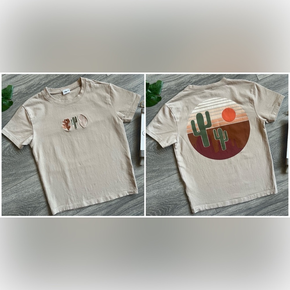 Vibe N’ Desert Cactus Embroidered Short Sleeve Fitted Graphic Tee. Size XS